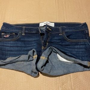 Hollister dark wash low rise denim shorts